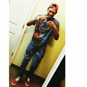 Meet your Posher, Travis